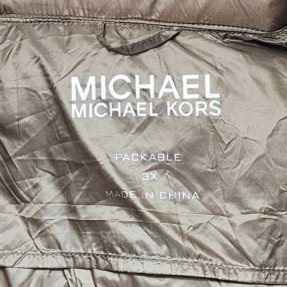 Michael - Michael Kors Puffer Jacket - Picture 6 of 6